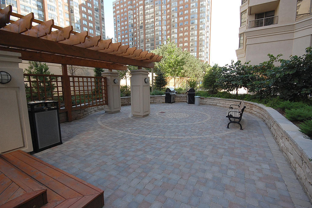 Napa Furnished Rental Apartments Square One ミシサガ 部屋 写真
