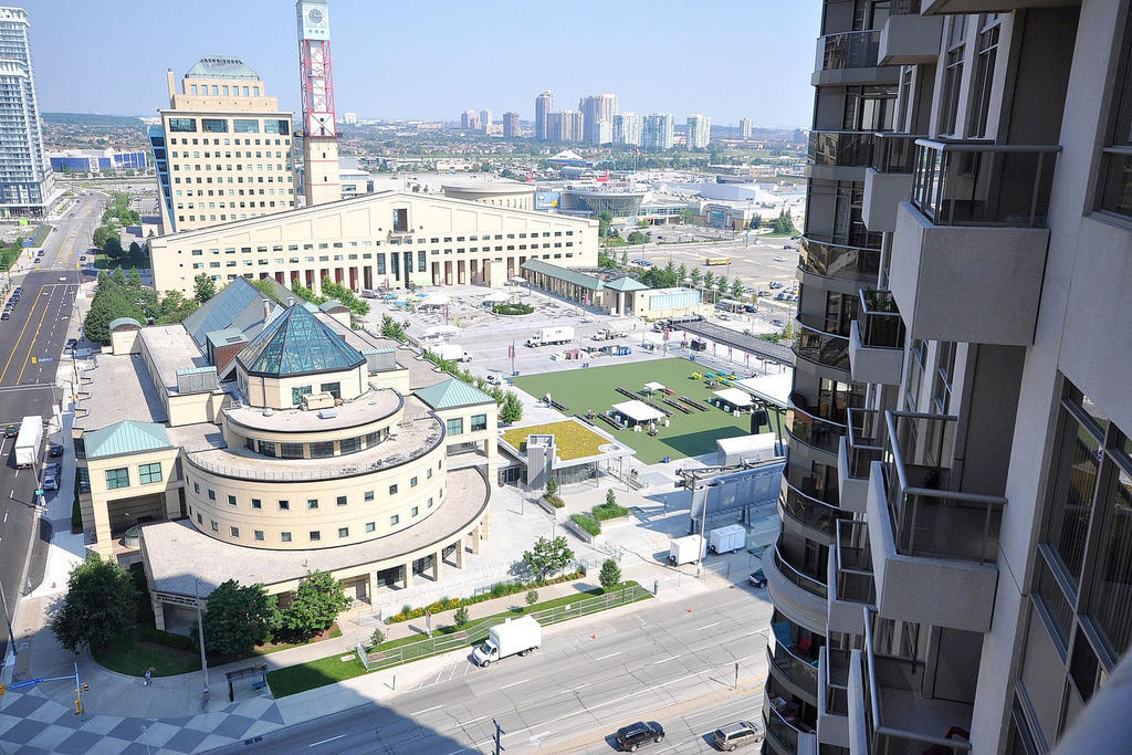 Napa Furnished Rental Apartments Square One ミシサガ 部屋 写真