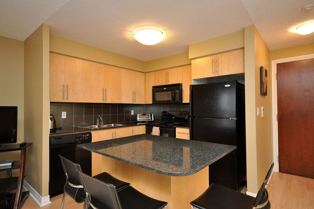 Napa Furnished Rental Apartments Square One ミシサガ エクステリア 写真