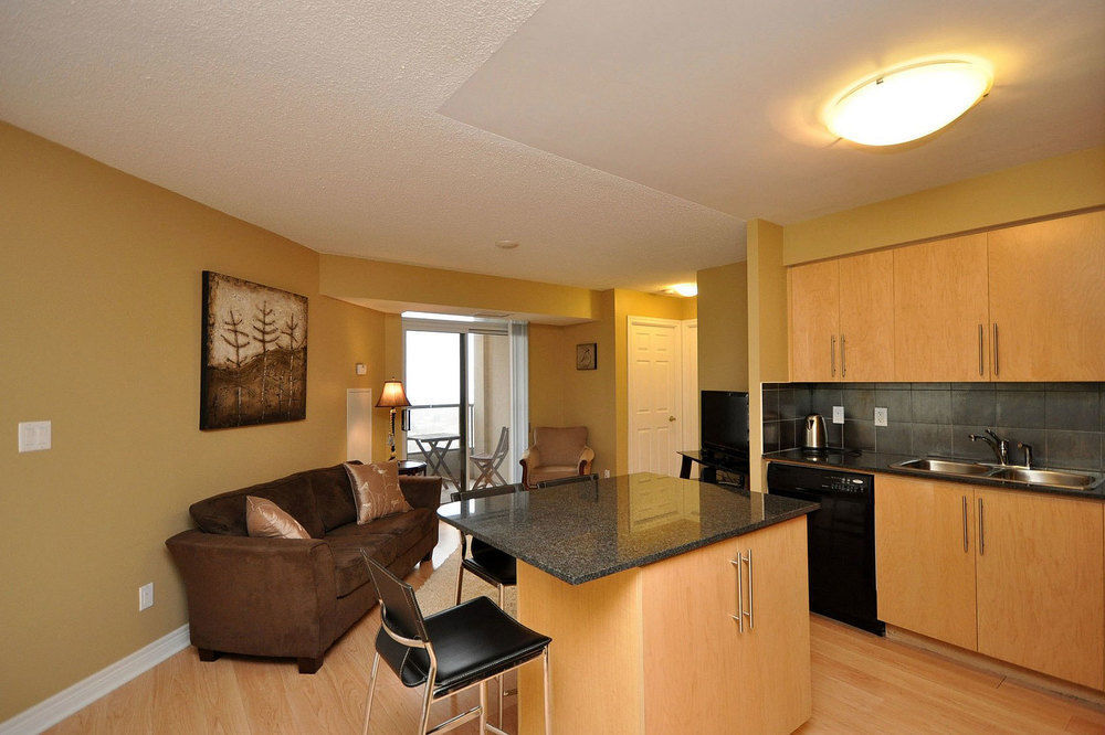 Napa Furnished Rental Apartments Square One ミシサガ エクステリア 写真