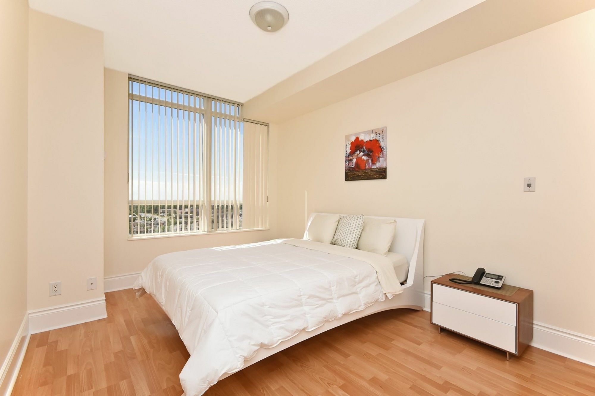 Napa Furnished Rental Apartments Square One ミシサガ エクステリア 写真